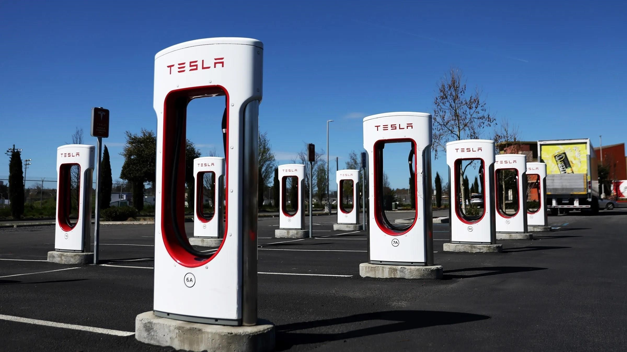 Tesla Supercharger’a bir zam daha: Türkiye’de fiyatlar ne oldu?